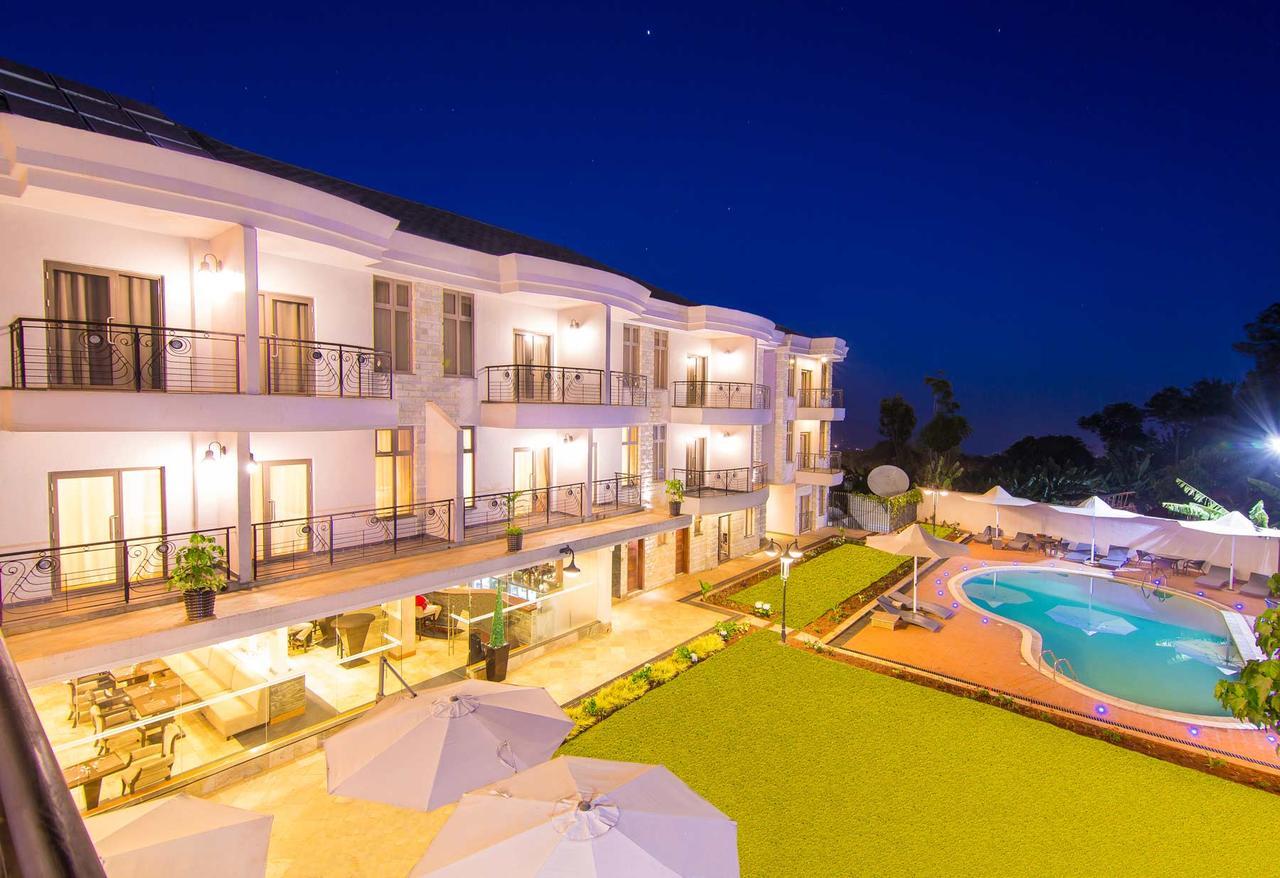 Alba Hotel Meru Exteriör bild